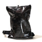 Misura: 43x32cm Tessuto ecopelle Impermeabile Inodore Traspirante e ipoallergenico  Resistente all’usura Spallacci handmade doppio bordo regolabili Due tasche con cerniera Una posteriore più piccola perfetta per gli oggetti di valore Una superiore più ampia e capiente che consente di organizzare in modo facile il contenuto Interno foderato